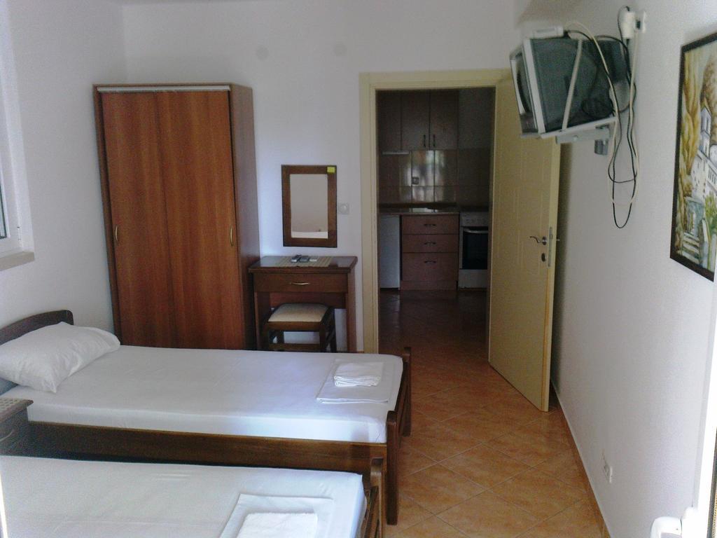 Oaza Guest House Sveti Stefan Oda fotoğraf