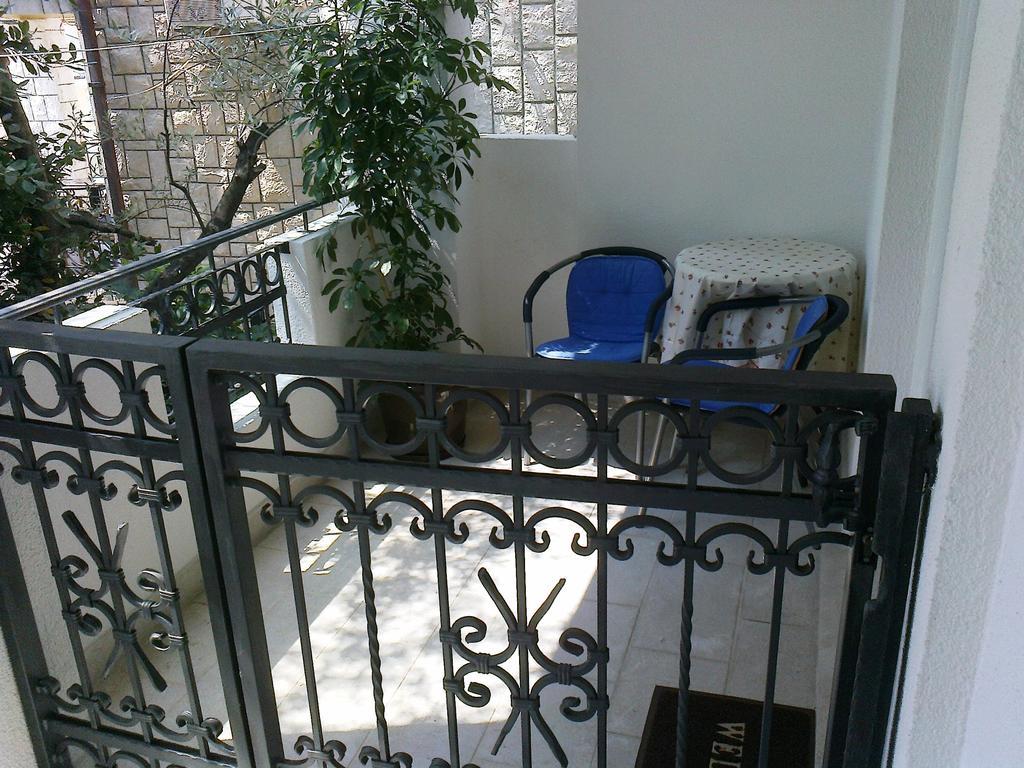 Oaza Guest House Sveti Stefan Oda fotoğraf